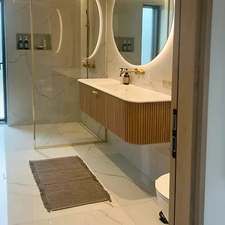 度假居 Unique Directly On The