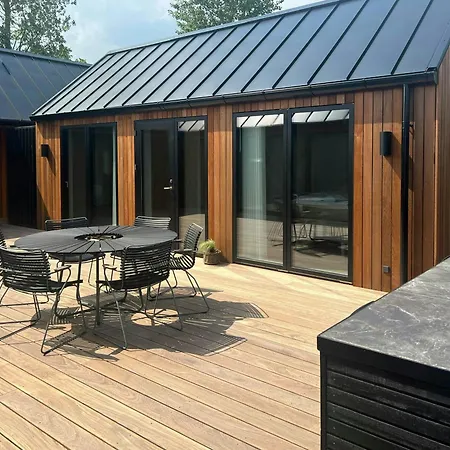 Unique Directly On The * 米泽尔法特